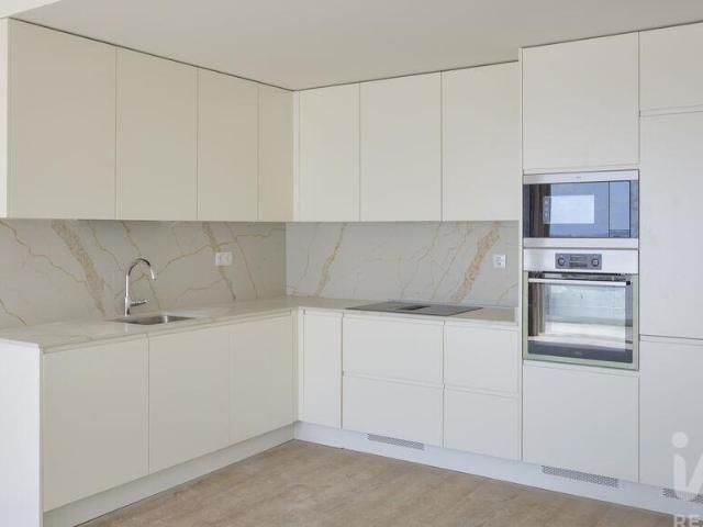 Apartamento T3 em Alvor de 210,00 m²