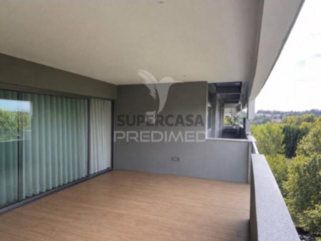Apartamento T3 em Antas e Abade de Vermoim