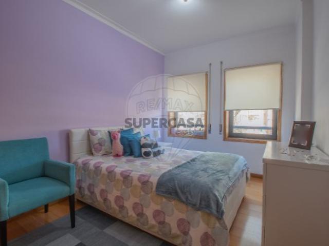 Apartamento T3 em Arcozelo