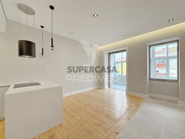 Apartamento T3 em Areeiro