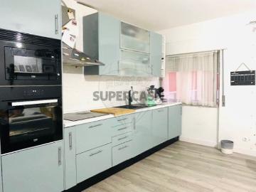 Apartamento T3 em Arruda dos Vinhos