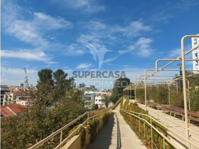 Apartamento T3 em Arroios