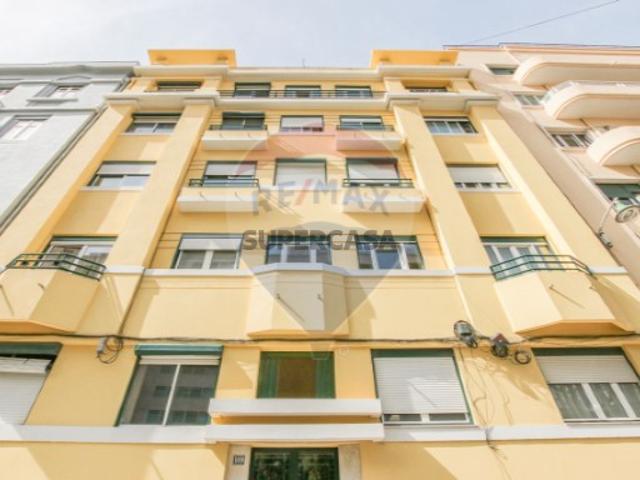 Apartamento T3 em Avenidas Novas