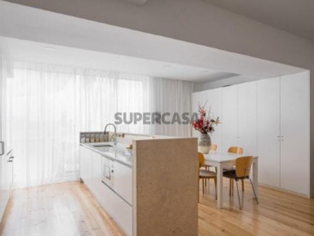 Apartamento T3 em Avenidas Novas de 150,5 m²