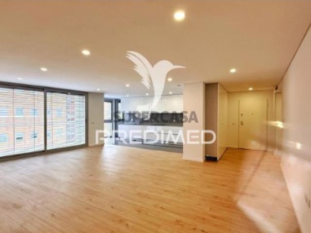 Apartamento T3 em Azurém