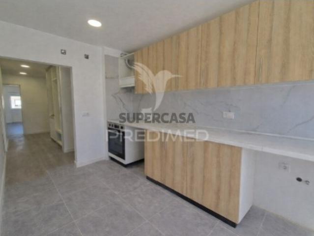 Apartamento T3 em Baixa da Banheira e Vale da Amoreira