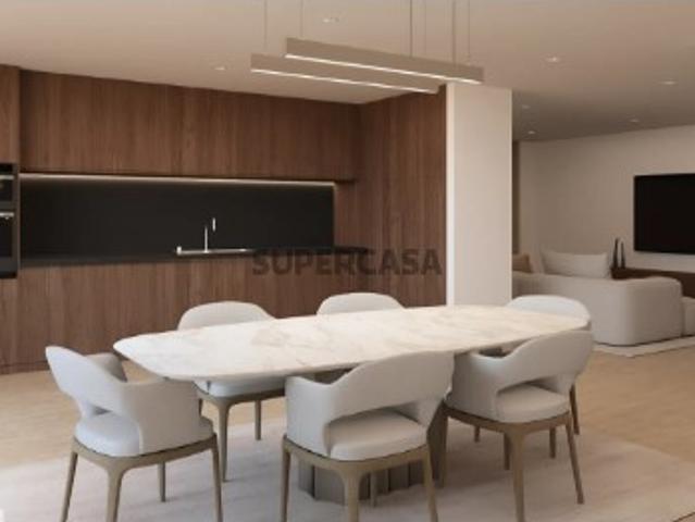 Apartamento T3 em Baltar