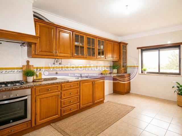 Apartamento T3 em Benavente B643
