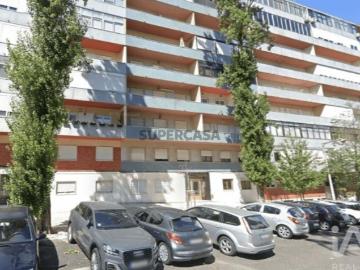 Apartamento T3 em Benfica de 85 m²