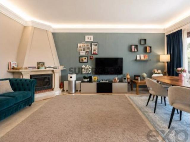 Apartamento T3 em Benfica