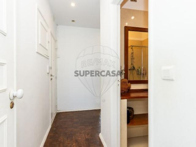Apartamento T3 em Benfica