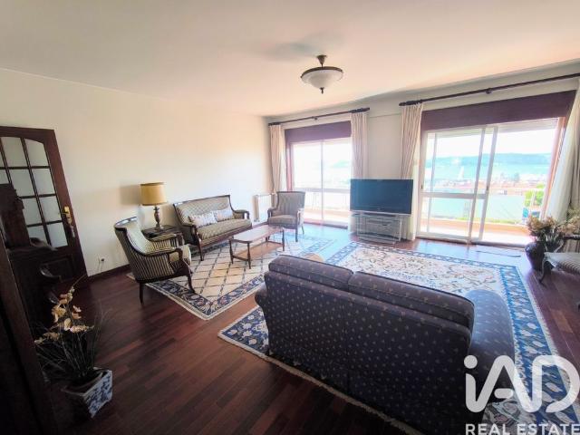 Apartamento T3 em Benfica