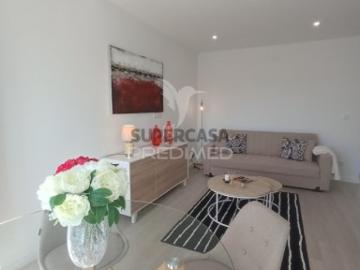 Apartamento T3 em Benfica