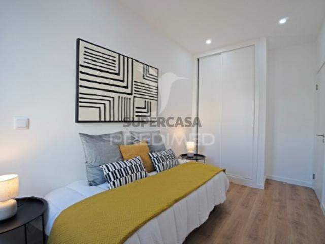 Apartamento T3 em Benfica