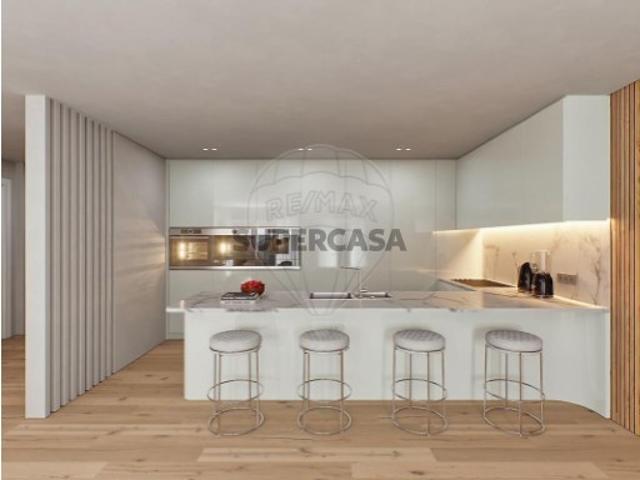 Apartamento T3 em Belas