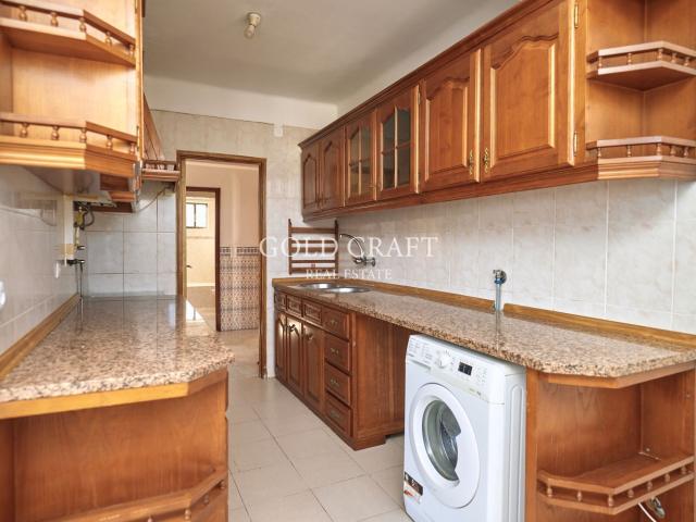 Apartamento T3 em Bom Estado, Setubal