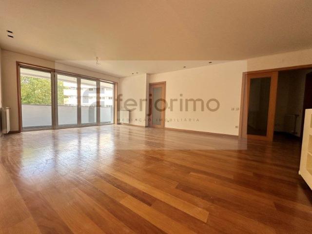 Apartamento T3 em Braga