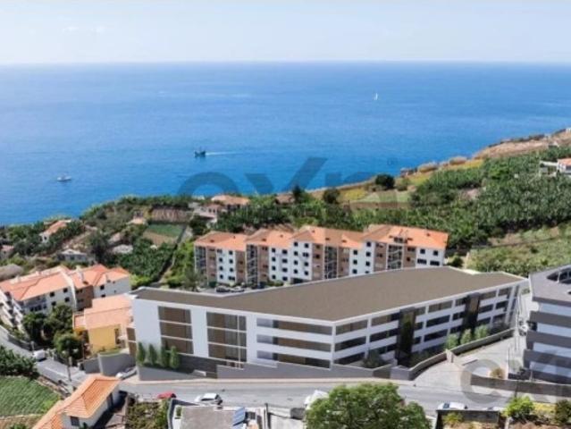 Apartamento T3 em Câmara de Lobos