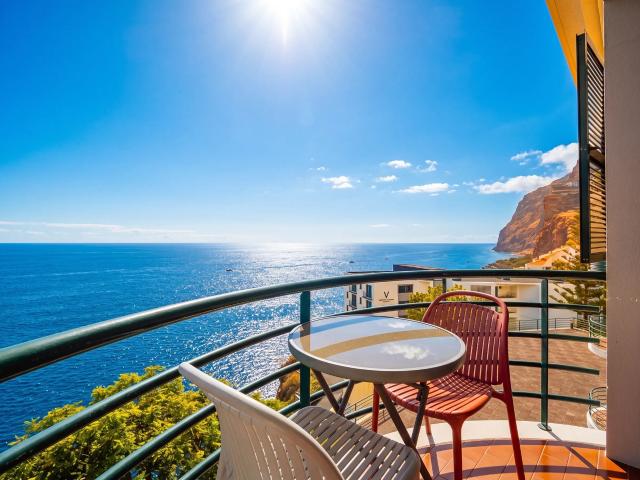 Apartamento T3 em Câmara de Lobos Vista Mar Definitiva 124m² Câmara De Lobos