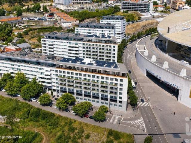Apartamento T3 em Campanhã de 131,00 m² 131m² Porto