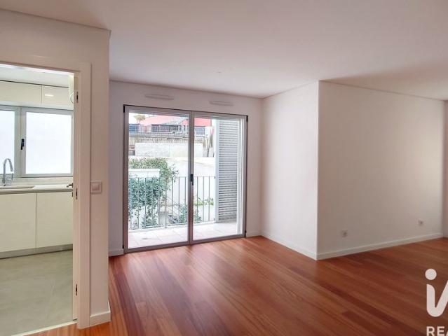 Apartamento T3 em Campo de Ourique