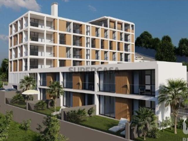 Apartamento T3 em Caniço de 125,00 m²