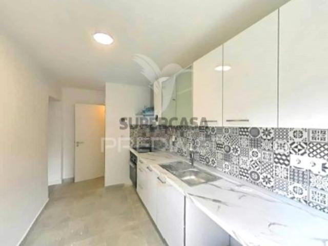 Apartamento T3 em Cacém e São Marcos