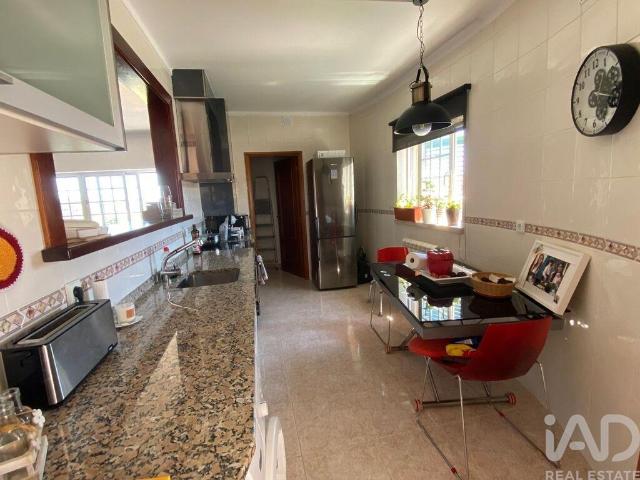 Apartamento T3 em Caldas da Rainha Nossa Senhora do Pópulo, Coto e São Gregório de 120 m²