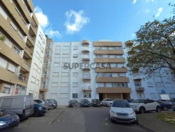 Apartamento T3 em Caldelas