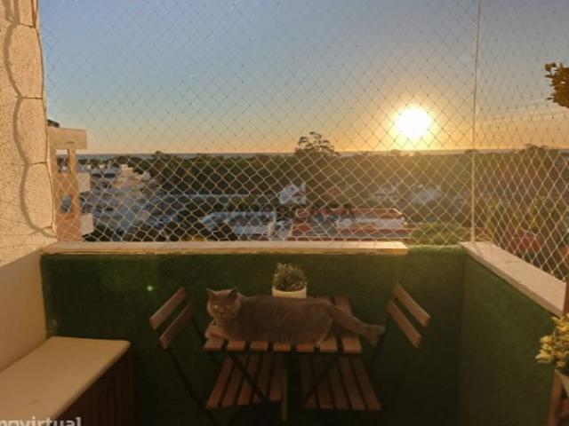 Apartamento T3 em Caparica e Trafaria