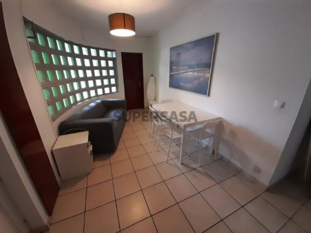 Apartamento T3 em Caparica e Trafaria