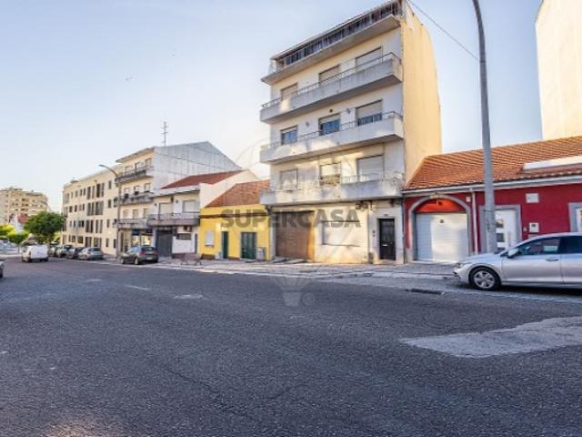 Apartamento T3 em Cartaxo e Vale da Pinta