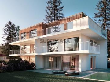 Apartamento T3 em Carcavelos e Parede