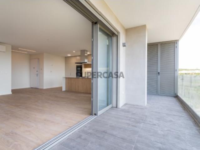 Apartamento T3 em Carnaxide, Oeiras