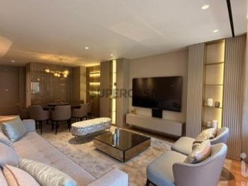 Apartamento T3 em Carnide de 132 m²