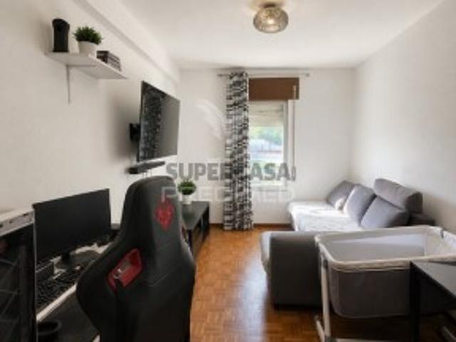 Apartamento T3 em Castanheira do Ribatejo e Cachoeiras