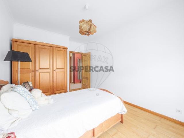 Apartamento T3 em Castanheira do Ribatejo e Cachoeiras