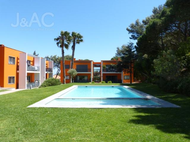 Apartamento T3 em Cascais, Condomínio Privado
