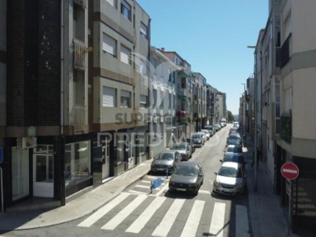 Apartamento T3 em Cedofeita, Santo Ildefonso, Sé, Miragaia, São Nicolau e Vitória
