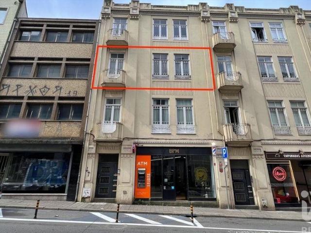 Apartamento T3 em Cedofeita, Santo Ildefonso, Sé, Miragaia. 135m² Porto