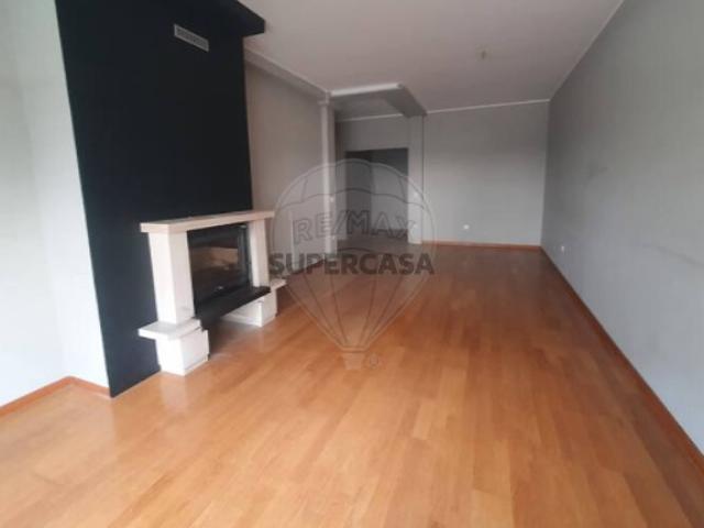 Apartamento T3 em Cidade da Maia