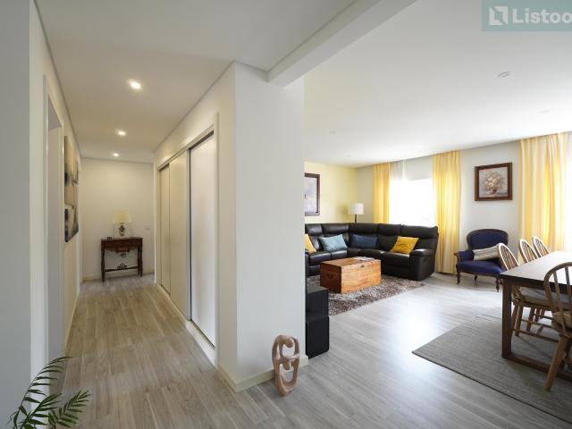 Apartamento T3 em condomínio, Alcainça, Mafra