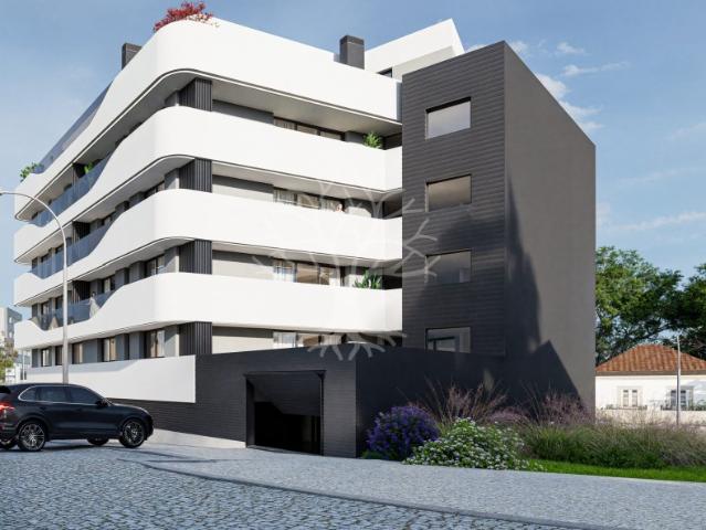 Apartamento T3 em construção com varanda e lugar de garagem, Trofa, Porto
