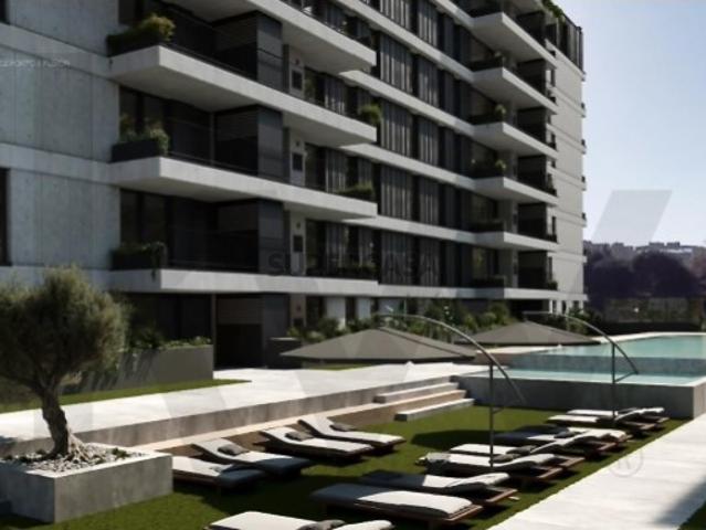 Apartamento T3 em construção com varanda no Fusion Private Residence, Prelada