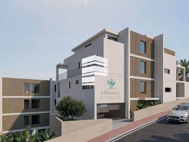 Apartamento T3 em construção Câmera de Lobos