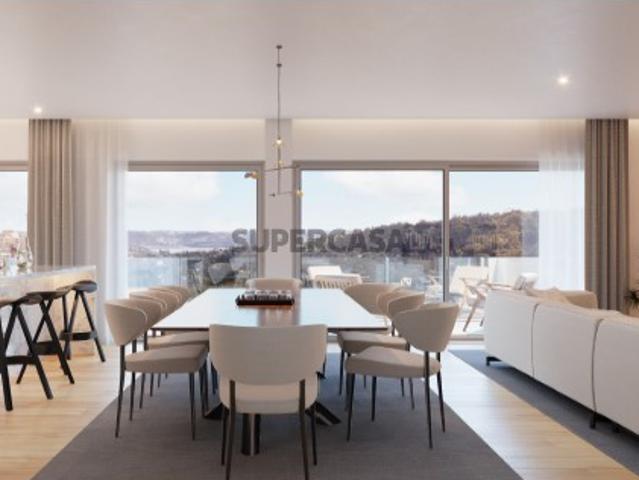 Apartamento T3 em Construção em Campolide