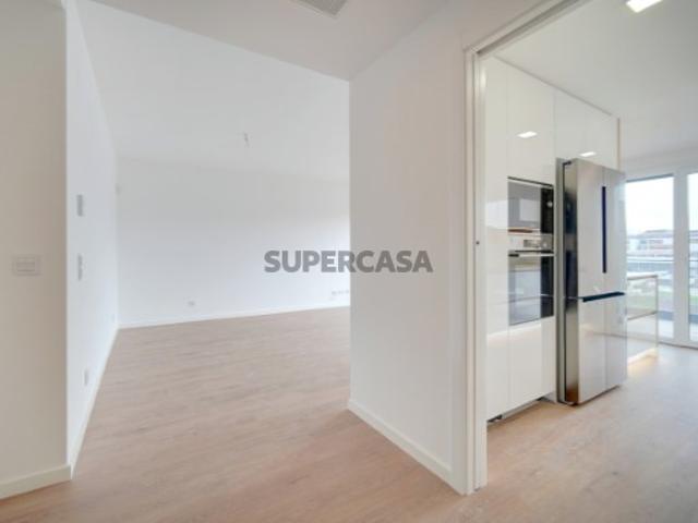 Apartamento T3 em Construção em Paço de Arcos