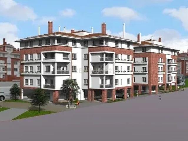 Apartamento T3, em construção, na Marinha Grande