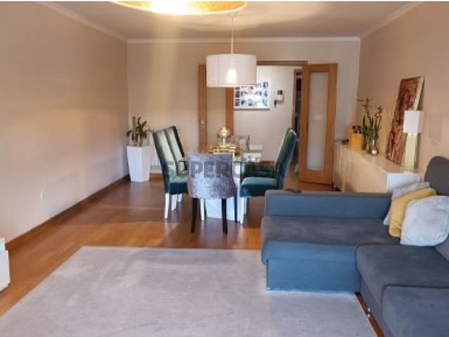 Apartamento T3 em Creixomil