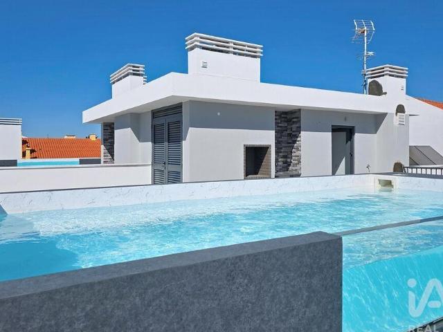 Apartamento T3 em Ericeira de 383,00 m²